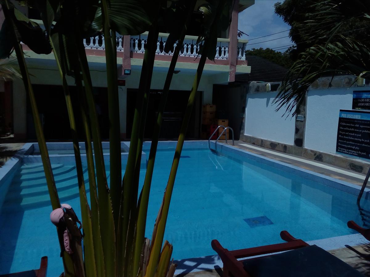 The Bright Star Resort Diani Beach Exterior photo